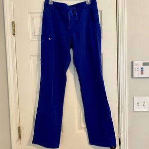 FIGS Kade Cargo Scrubs - M/T - Deep Royal